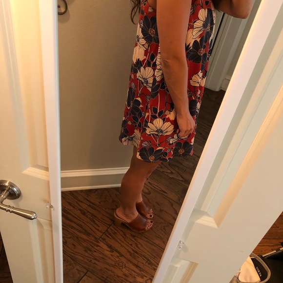 Red and blue floral shift dress - Picture 3 of 3
